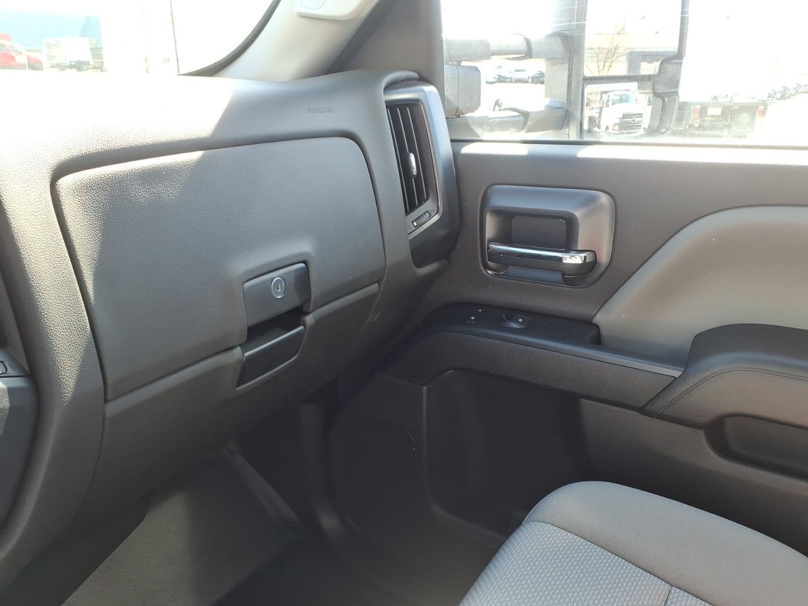 2024 Chevrolet Silverado 6500 HD Work Truck