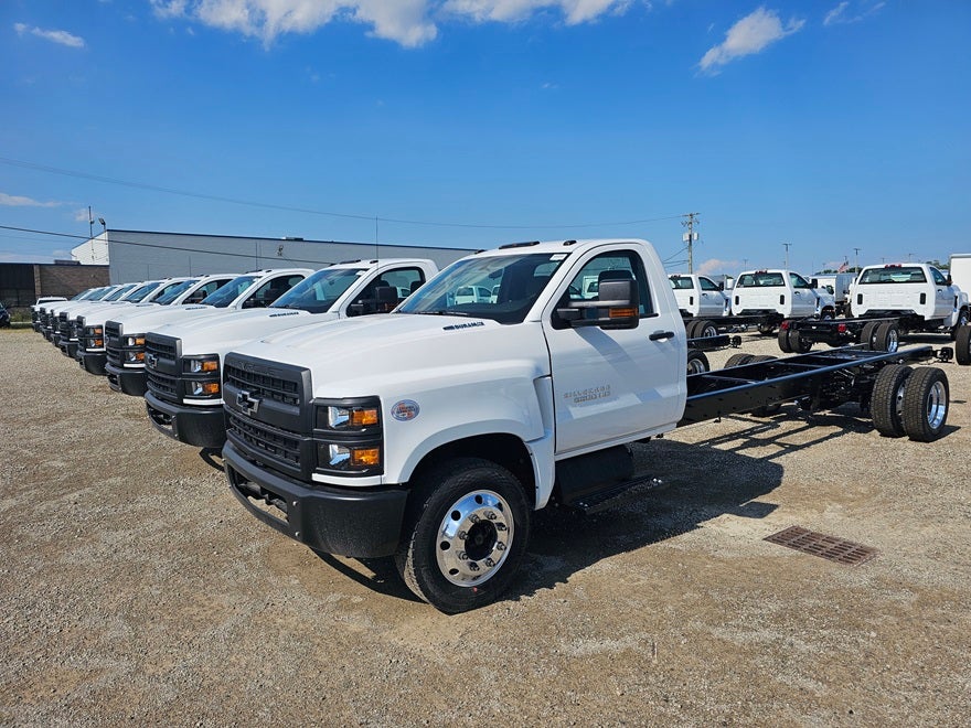 2024 Chevrolet Silverado 6500 HD Work Truck