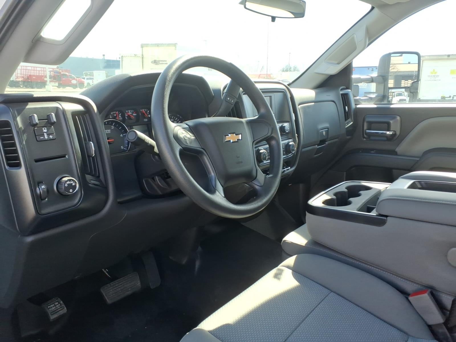 2024 Chevrolet Silverado 6500 HD Work Truck