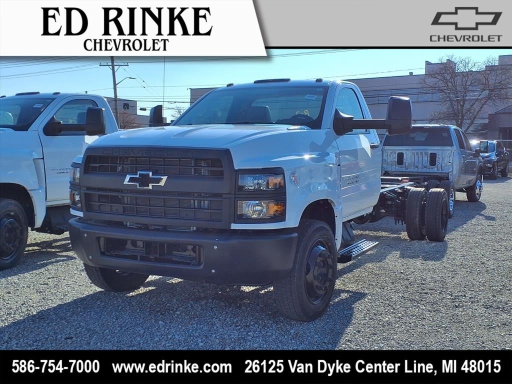 2025 Chevrolet Silverado HD Work Regular Cab 141" WB's photo