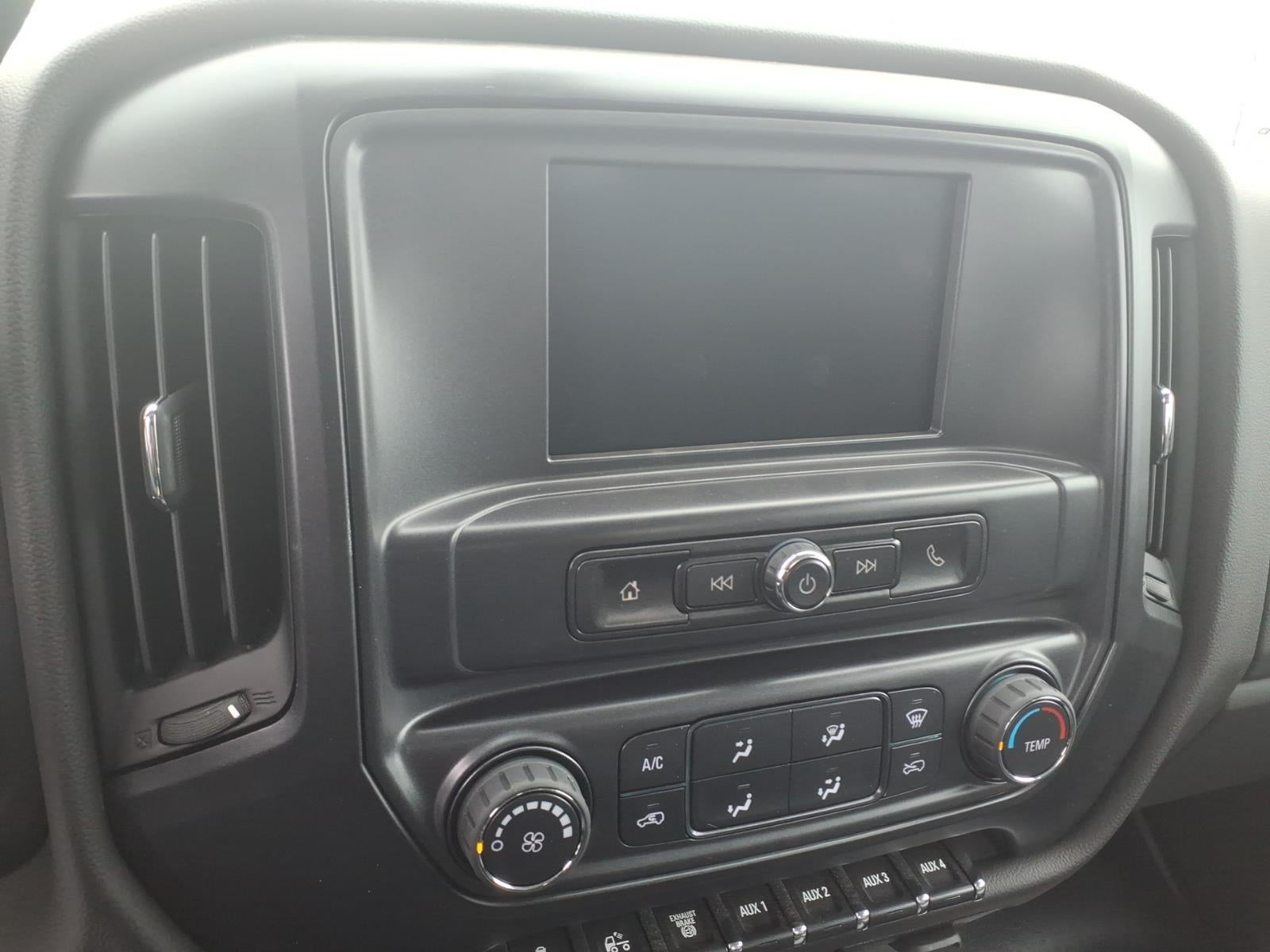 2025 Chevrolet Silverado 6500 HD Work Truck