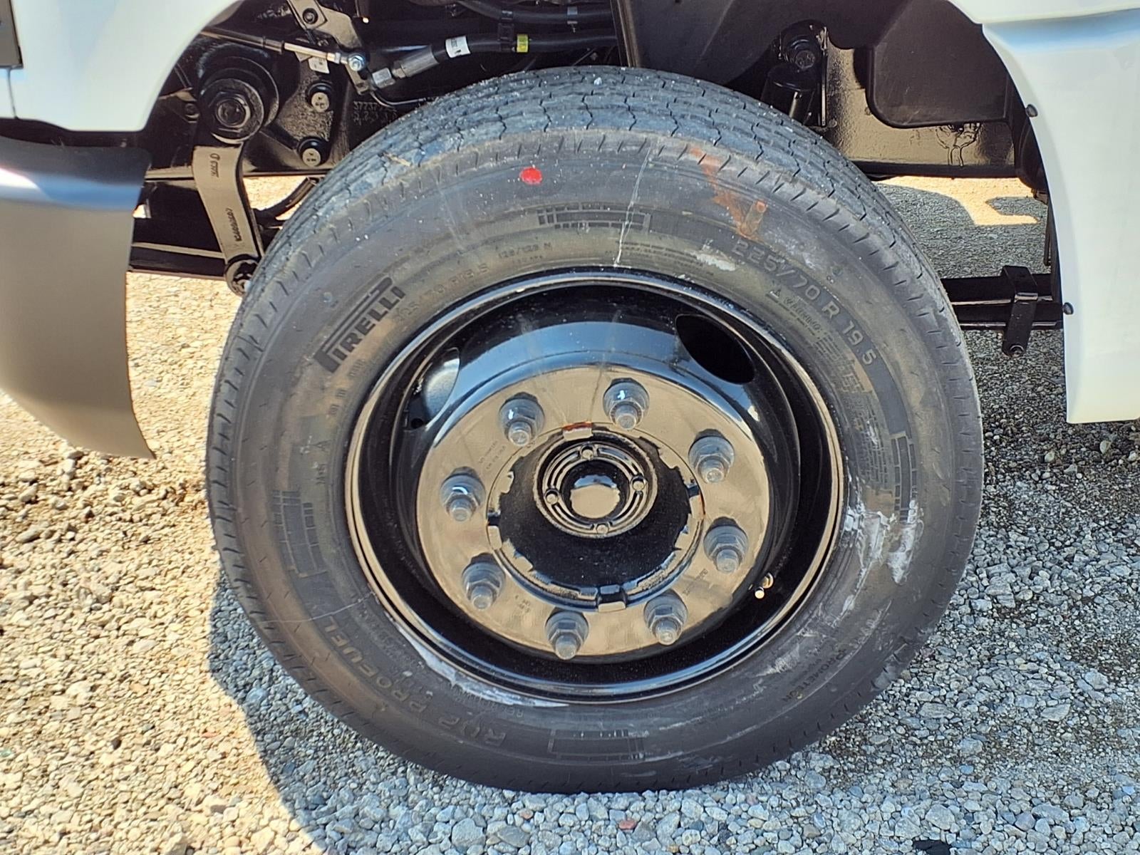 2025 Chevrolet Silverado 5500 HD Work Truck