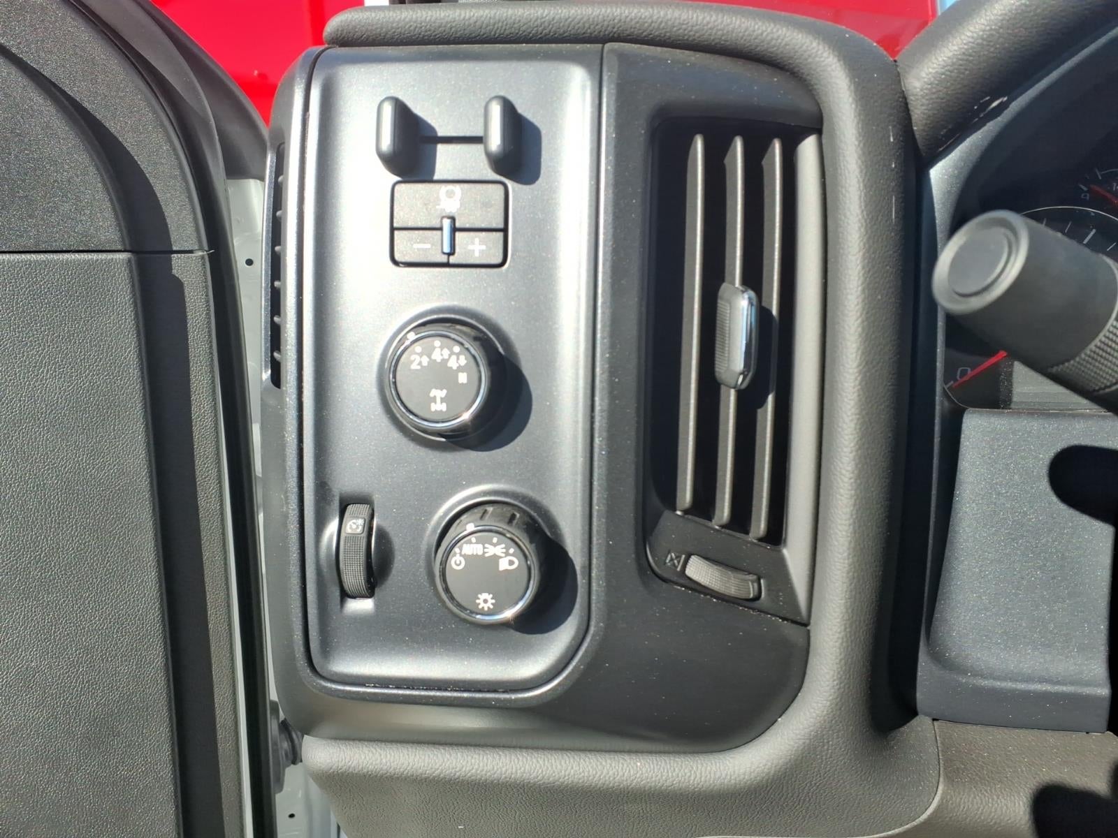2026 Chevrolet Silverado 6500 HD Work Truck