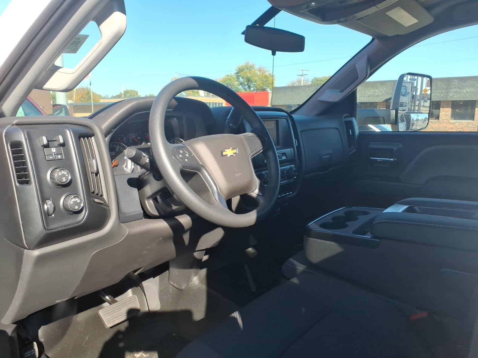 2026 Chevrolet Silverado 6500 HD Work Truck