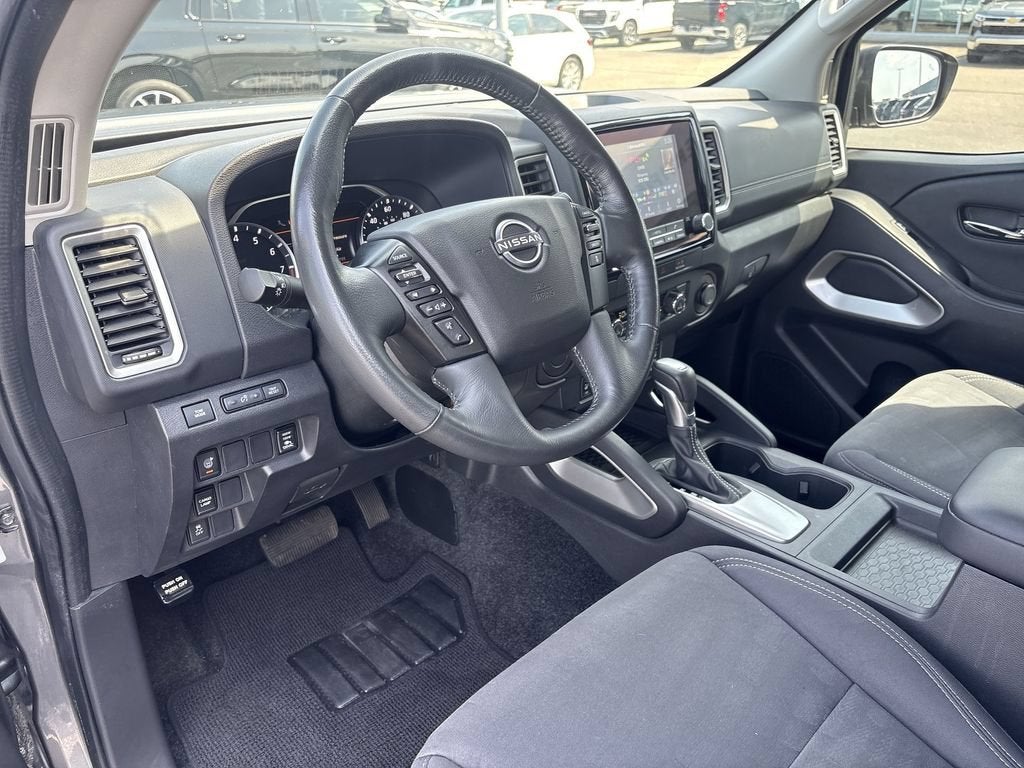 2023 Nissan Frontier Crew Cab SV 4x2