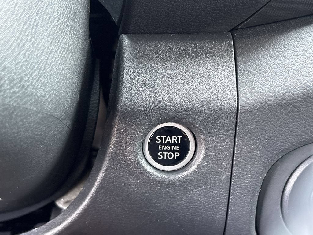 2023 Nissan Frontier Crew Cab SV 4x2