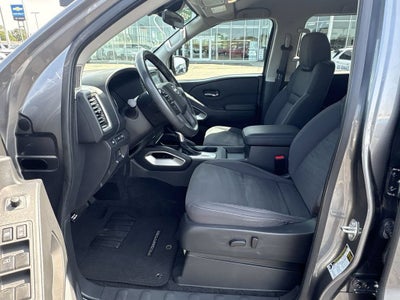 2023 Nissan Frontier Crew Cab SV 4x2