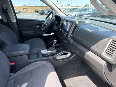 2023 Nissan Frontier Crew Cab SV 4x2