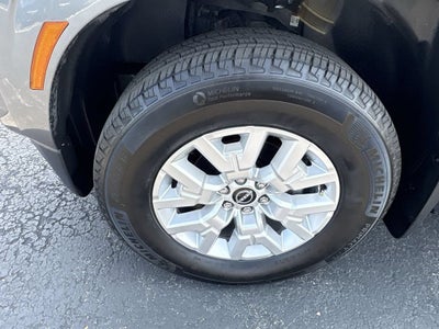 2023 Nissan Frontier Crew Cab SV 4x2