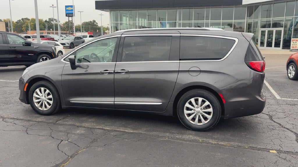2018 Chrysler Pacifica Touring L Plus