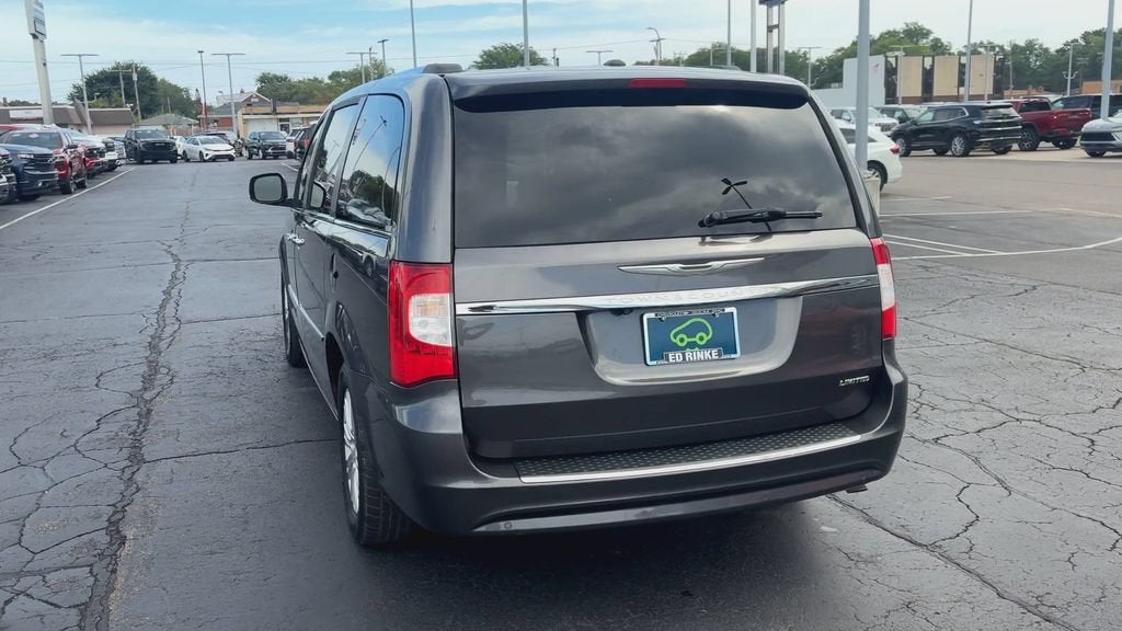 2016 Chrysler Town & Country Limited