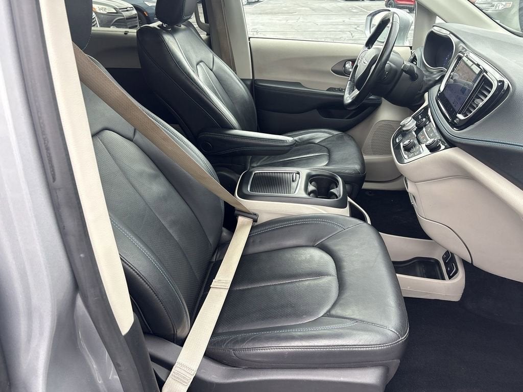 2021 Chrysler Pacifica Touring L - Photo 27
