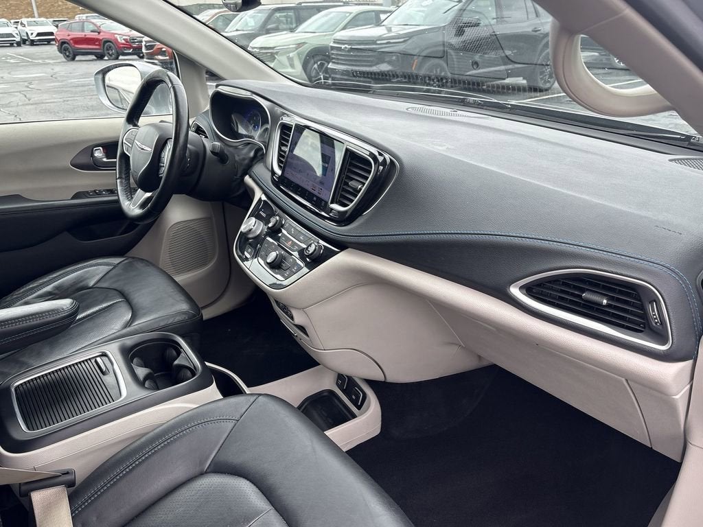 2021 Chrysler Pacifica Touring L - Photo 28