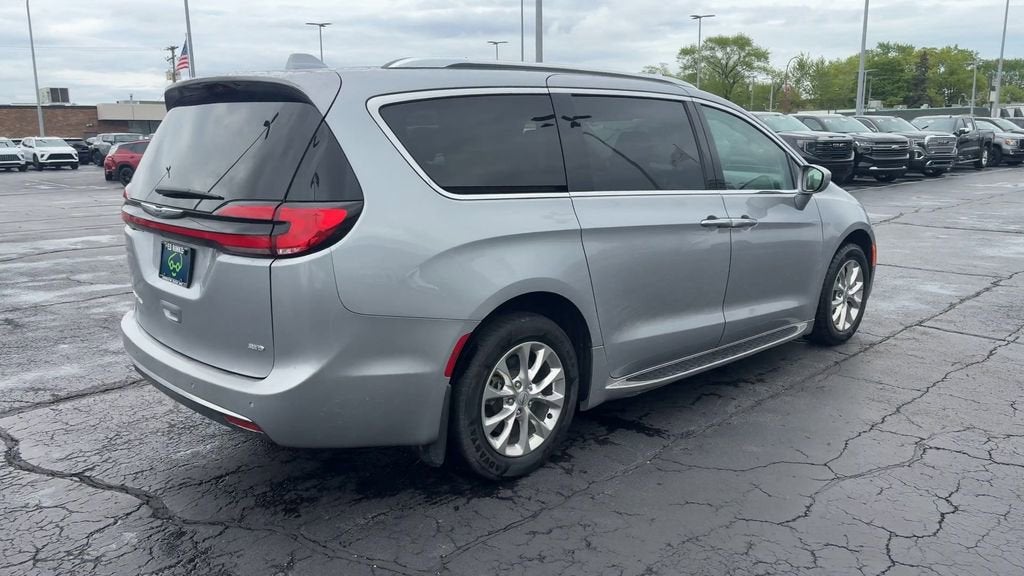 2021 Chrysler Pacifica Touring L - Photo 8