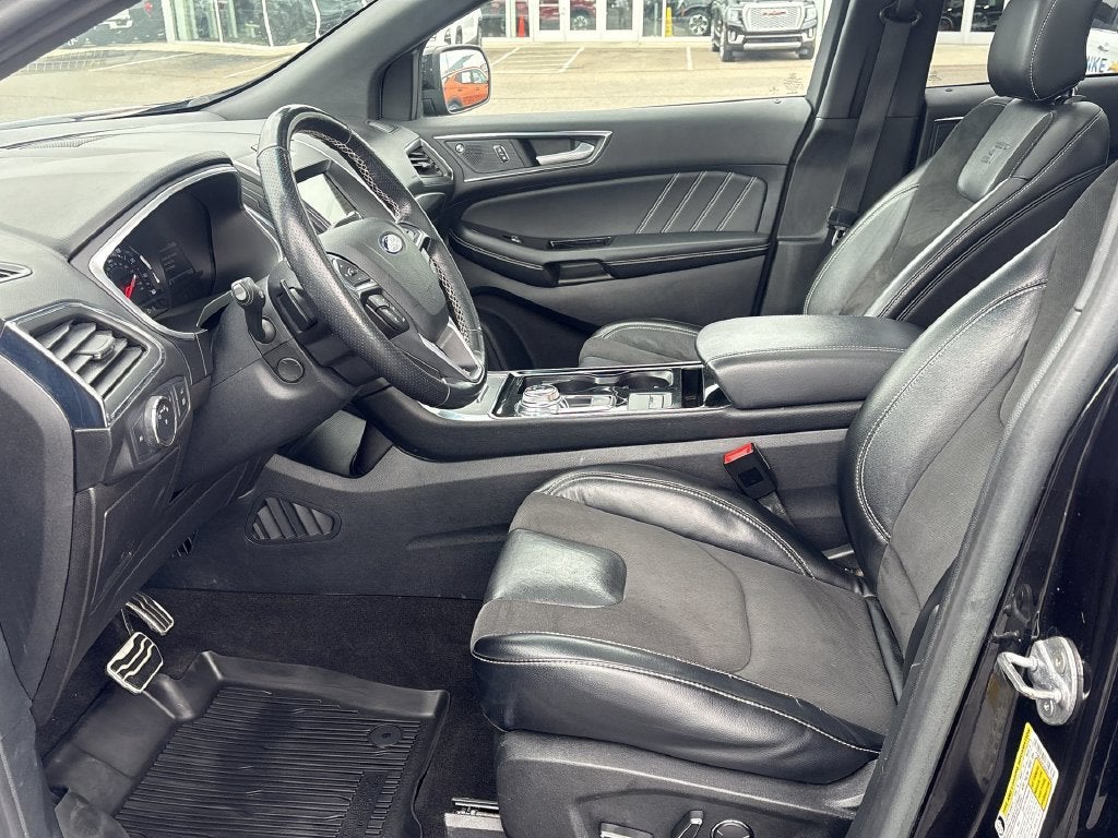 2019 Ford Edge ST