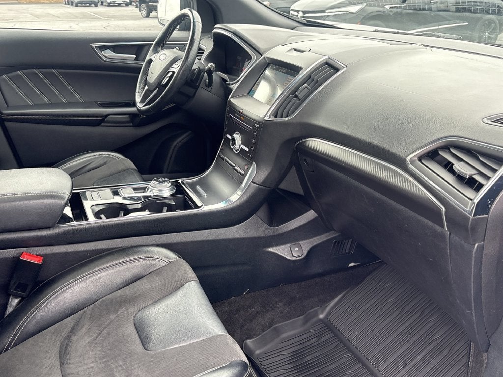 2019 Ford Edge ST