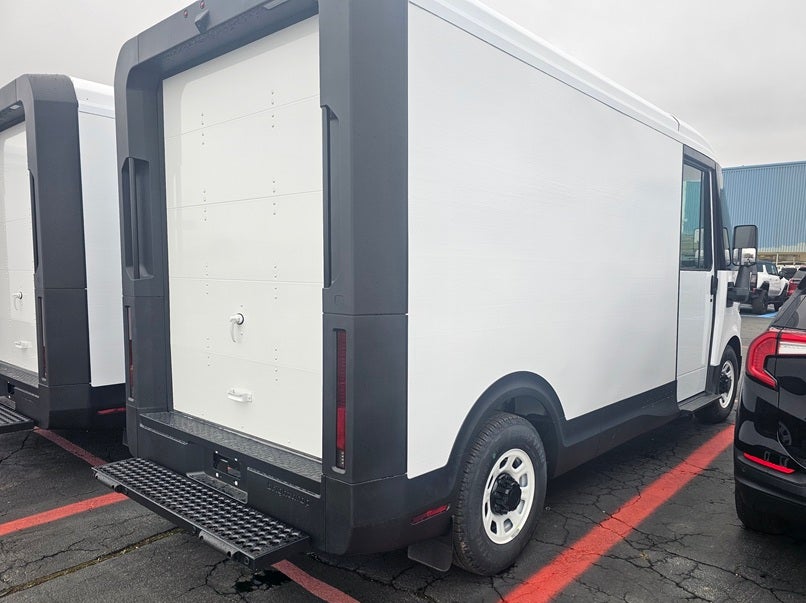 2025 Chevrolet BrightDrop 400 FWD 400