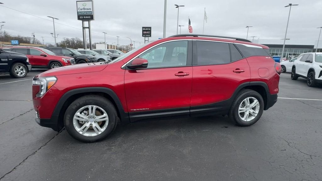 2023 GMC Terrain SLE