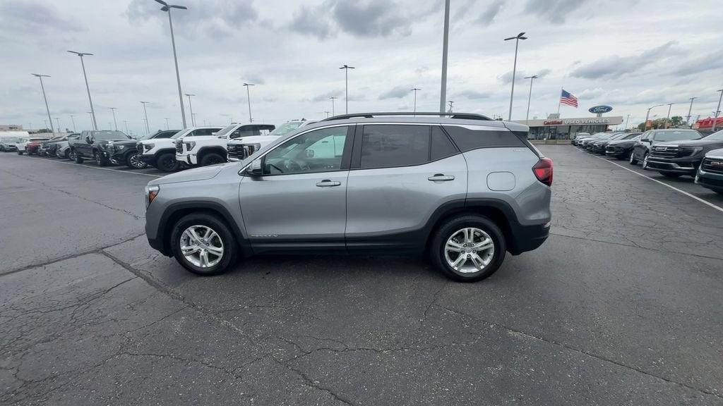 2023 GMC Terrain SLE