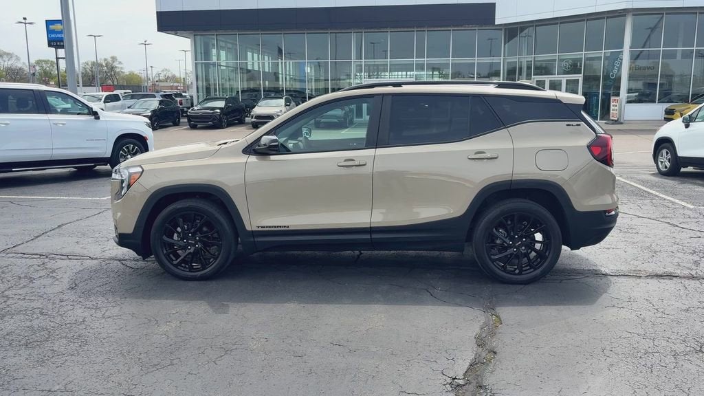 2023 GMC Terrain SLE