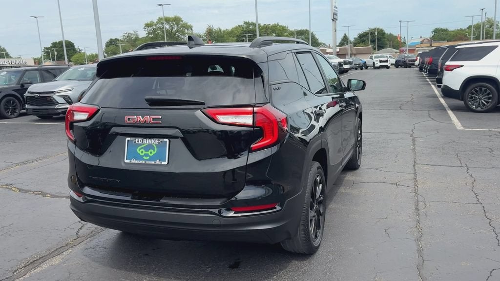 2023 GMC Terrain SLE