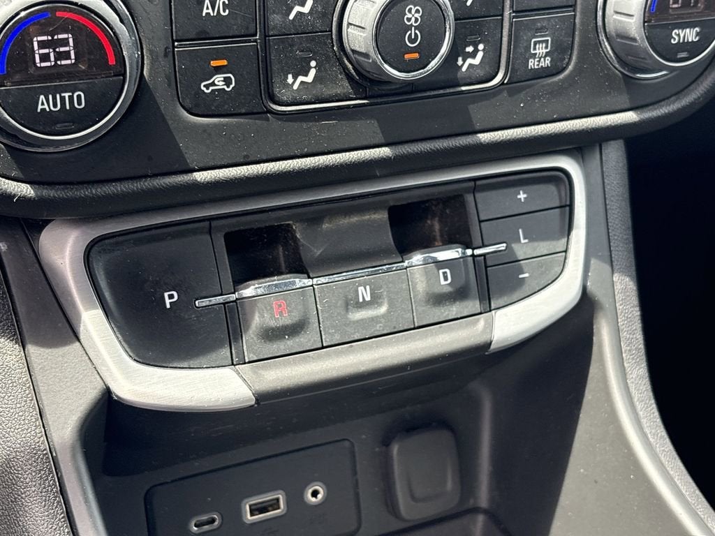2023 GMC Terrain SLE