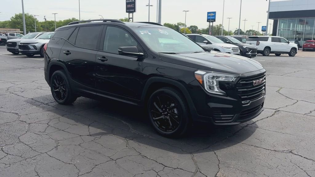 2023 GMC Terrain SLE