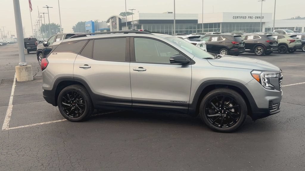 2023 GMC Terrain SLE