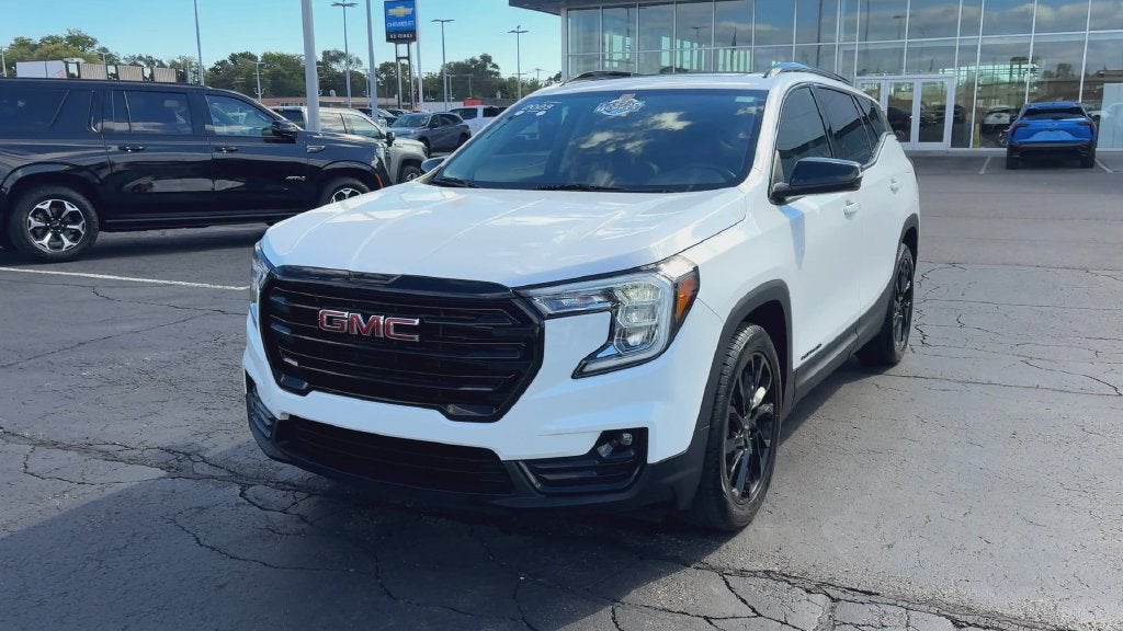2023 GMC Terrain SLT
