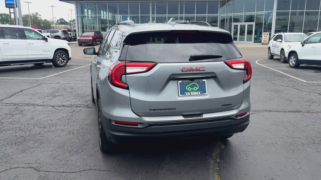 2023 GMC Terrain SLE