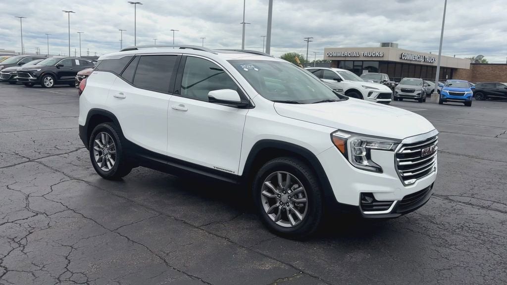 2024 GMC Terrain SLT
