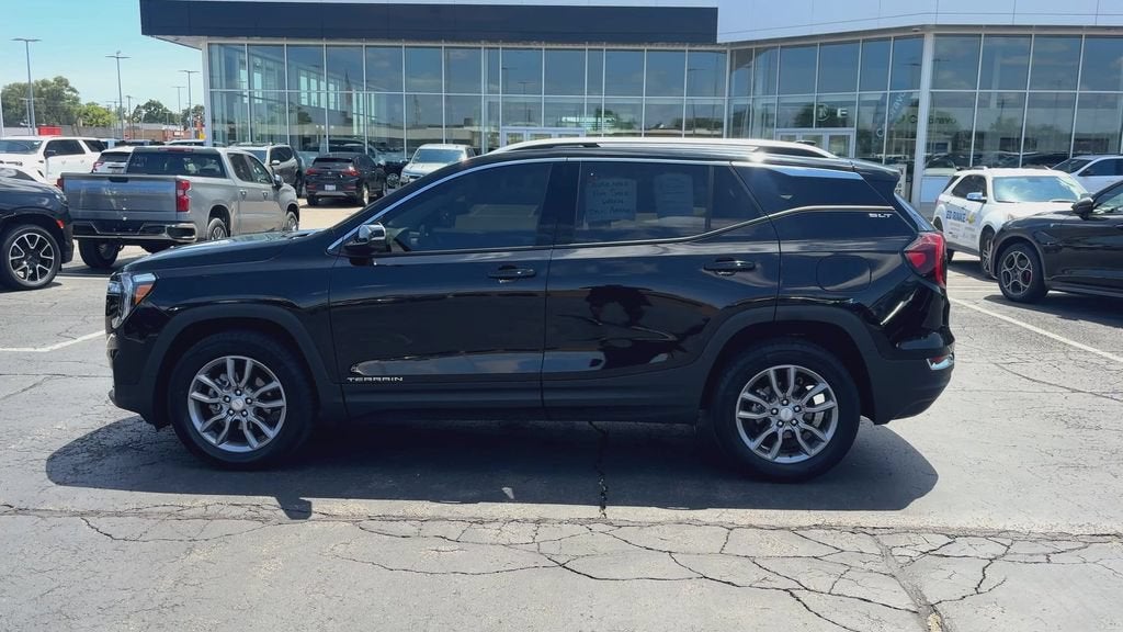 2024 GMC Terrain SLT