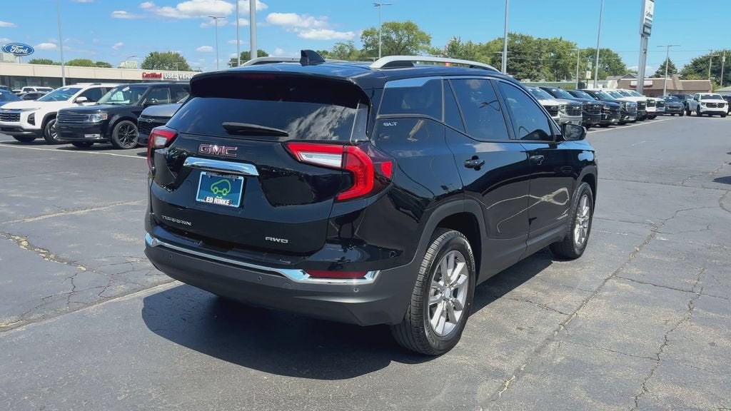 2024 GMC Terrain SLT