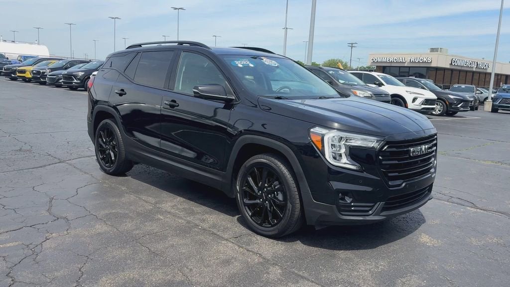 2023 GMC Terrain SLT