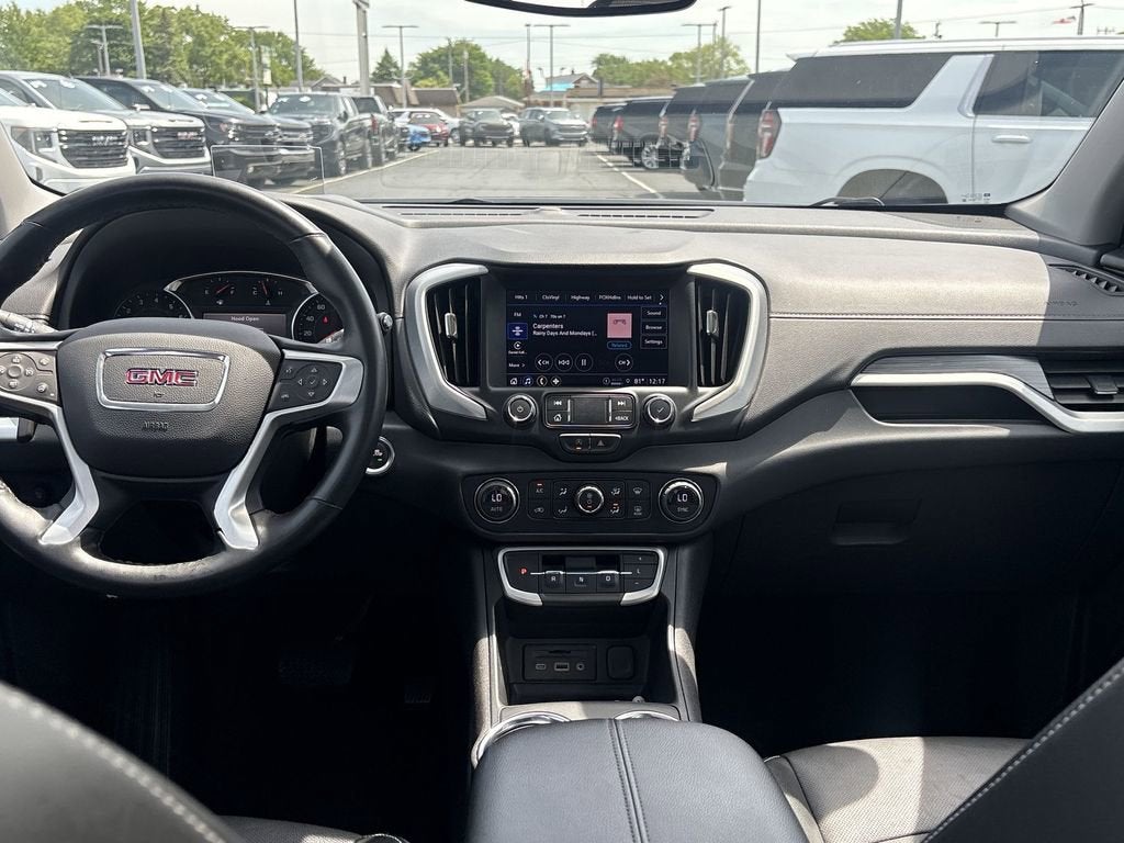2023 GMC Terrain SLT