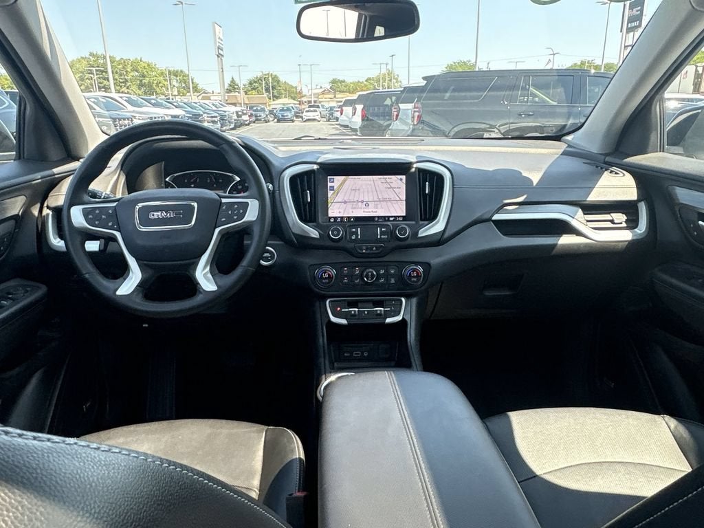 2023 GMC Terrain SLT