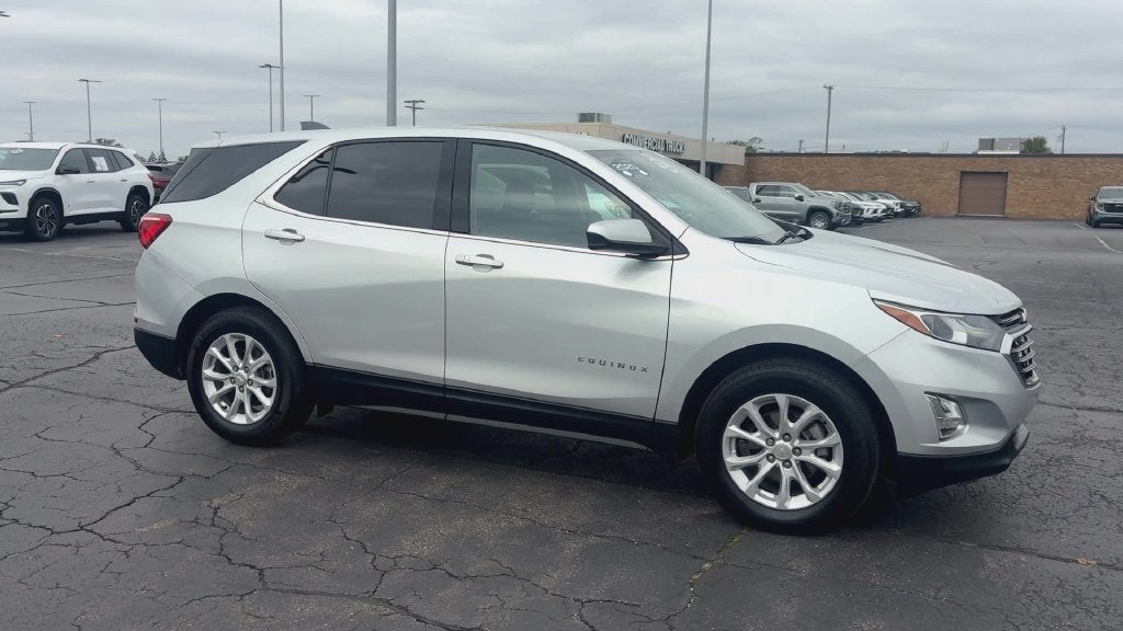 Used 2020 Chevrolet Equinox 2FL with VIN 3GNAXJEVXLS550496 for sale in Center Line, MI
