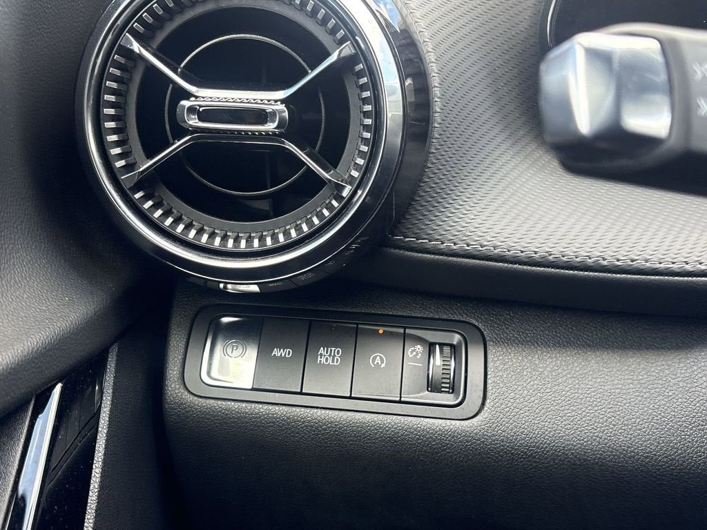 2025 Chevrolet Equinox LT - Photo 18