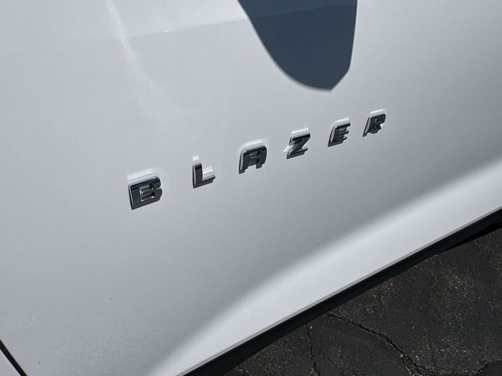 2025 Chevrolet Blazer 2LT - Photo 30