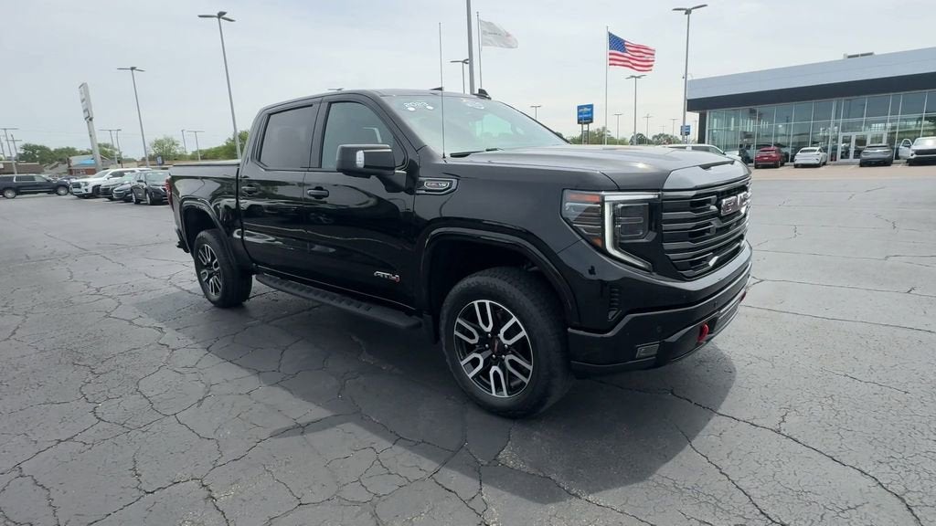 2023 GMC Sierra 1500 AT4