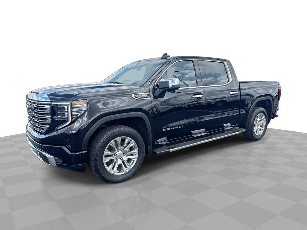 2023 GMC Sierra 4WD Crew Cab Short Box Denali's photo