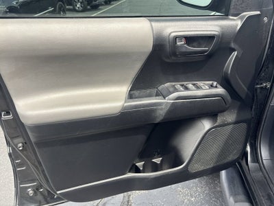 2022 Toyota Tacoma SR V6