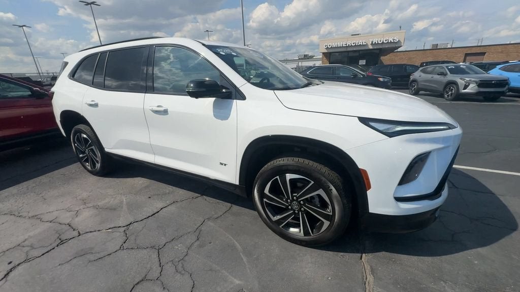 2025 Buick Enclave Sport Touring