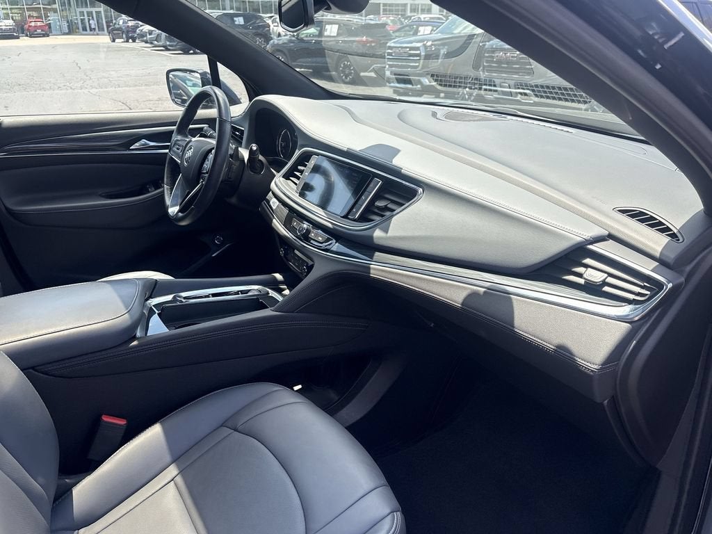 2024 Buick Enclave Essence