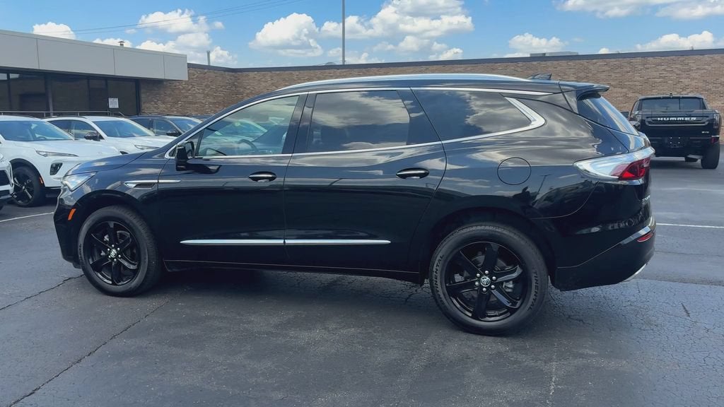 2024 Buick Enclave Essence