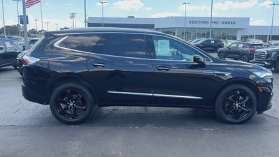 2024 Buick Enclave Essence