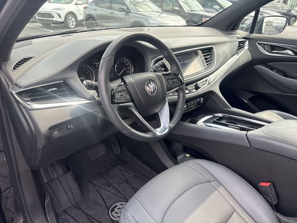 2024 Buick Enclave Essence