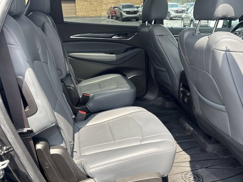 2024 Buick Enclave Essence