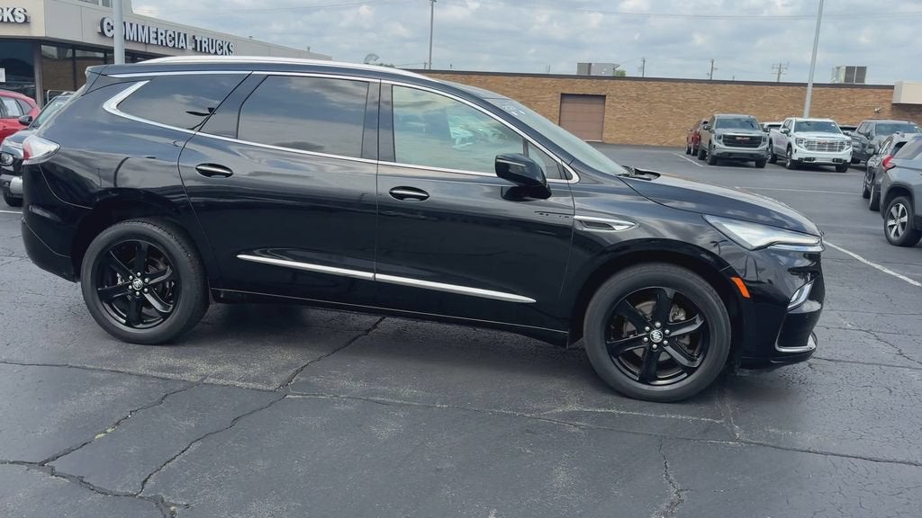 2024 Buick Enclave Essence
