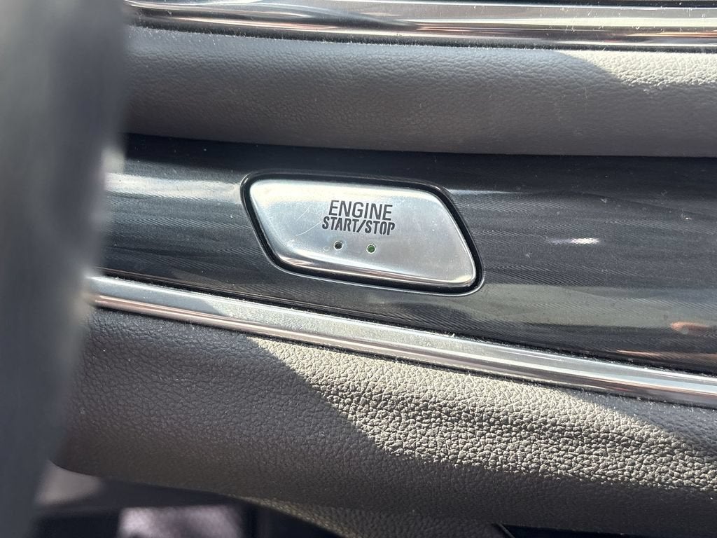 2020 Buick Enclave Essence